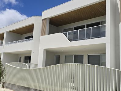 40 Offshore Drive, Port Kennedy WA 6172