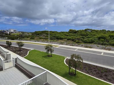 40 Offshore Drive, Port Kennedy WA 6172