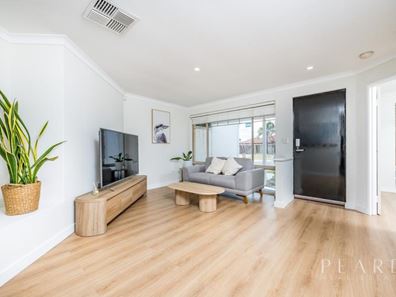 130 St Barnabas Boulevard, Quinns Rocks WA 6030