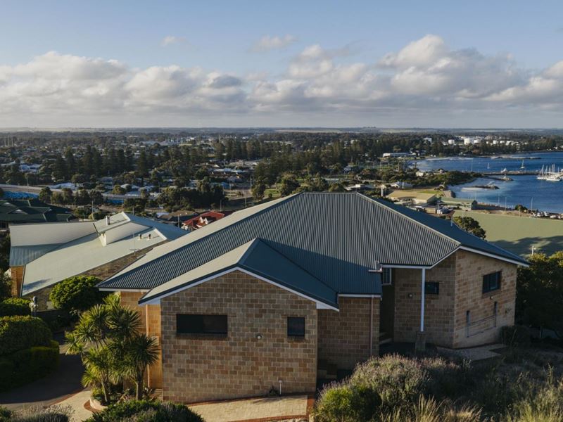 8 Panorama Place, West Beach WA 6450