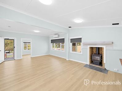 26 Clifton Street, Collie WA 6225