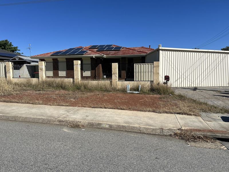 1 Laurel Street, Forrestfield WA 6058