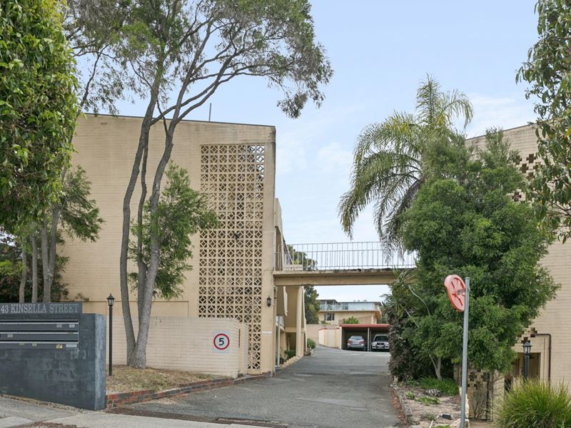 16/43 Kinsella Street, Joondanna