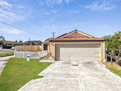1/124 Centre Street, Queens Park WA 6107