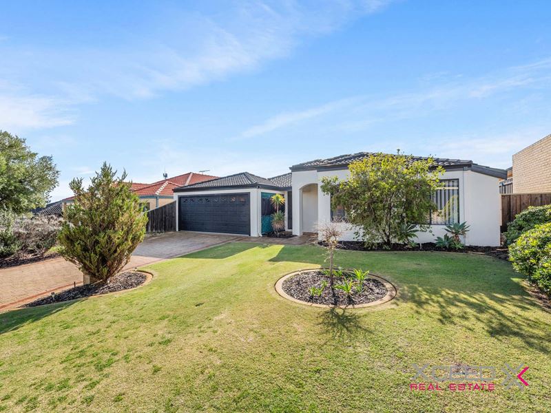 8 Bluff Way, Mindarie WA 6030