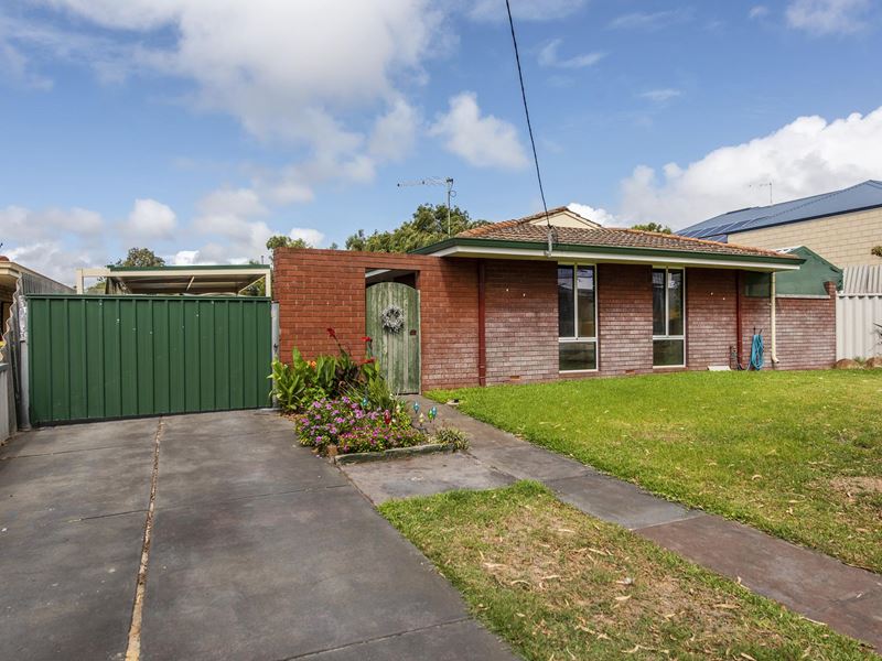 12 Yanrey Street, Golden Bay WA 6174