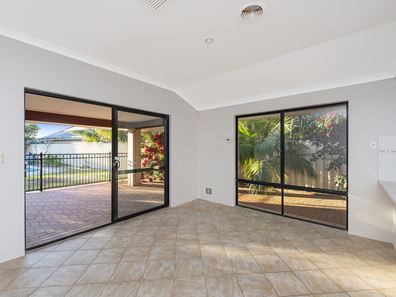 6 Riviera Vista, Port Kennedy WA 6172
