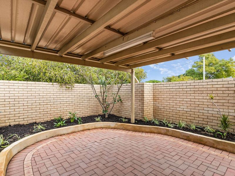 8/10 Croesus Street, Morley WA 6062