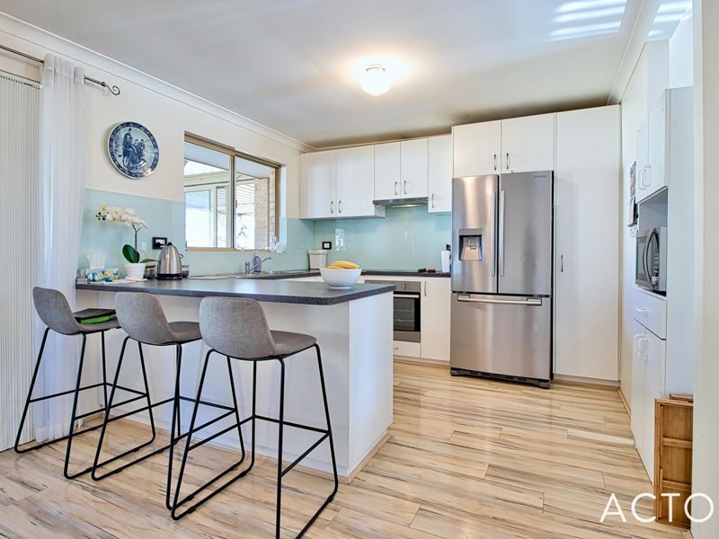 14 Lightfoot Place, Cooloongup