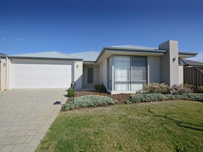 10 Mamoose Road, Banksia Grove WA 6031