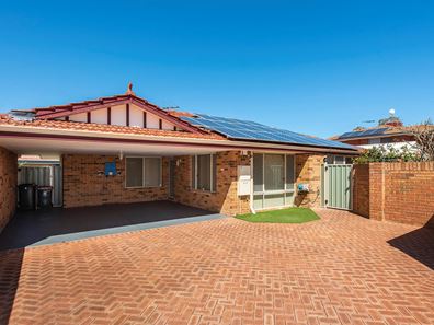 2/8 Vaughan Street, Dianella WA 6059