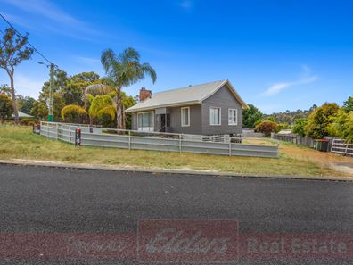 20 Caulfield Street, Collie WA 6225