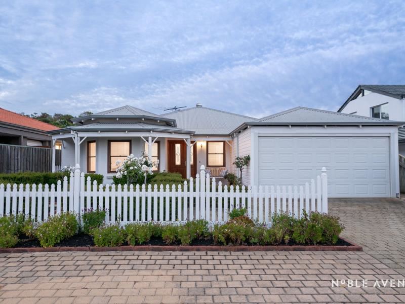 14 Cornfield Place, Hillarys