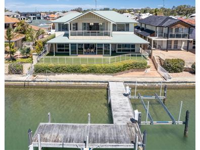 19 Quayside Close,, Halls Head WA 6210
