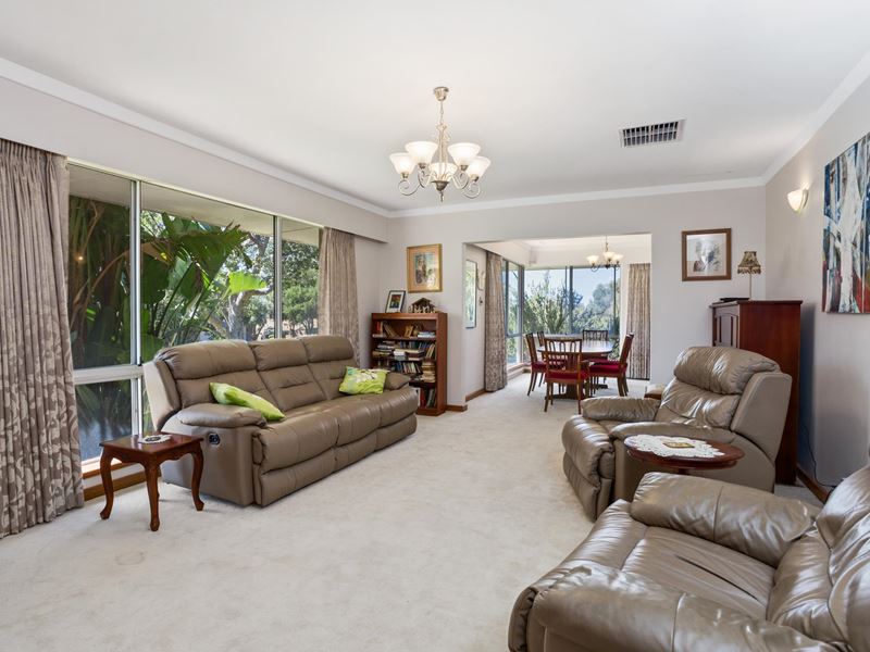 23 Buntine Road, Wembley Downs