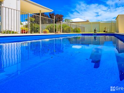 30 Dampier Avenue, Falcon WA 6210