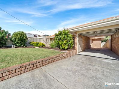 6A Theba Court, Heathridge WA 6027