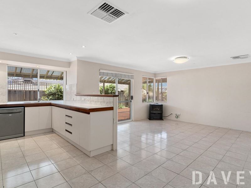 73 Barker Drive, Duncraig