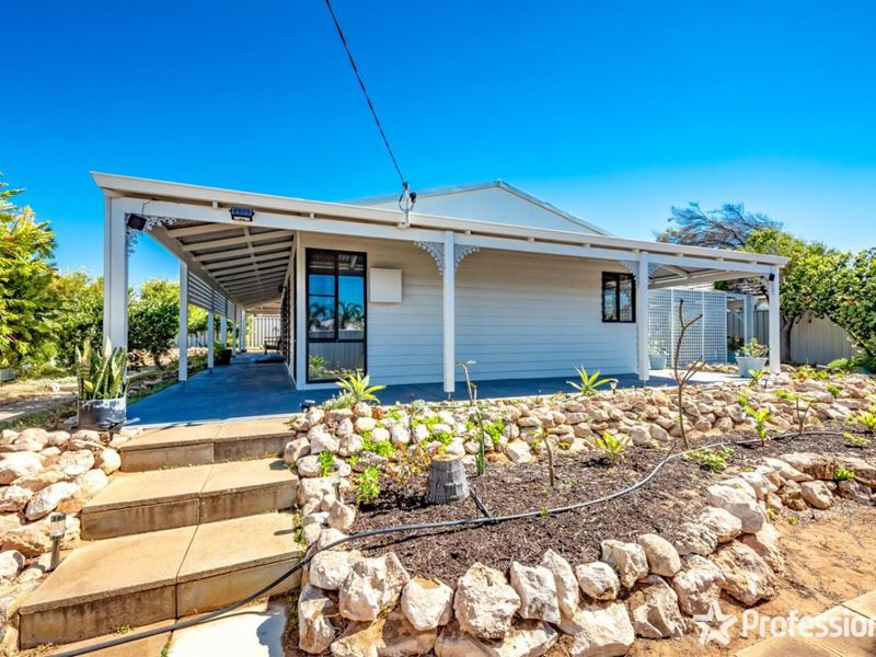 5 Teviot Close, Cape Burney