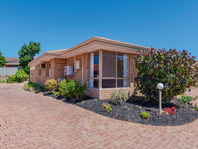 7/2-4 Wells Court, Noranda