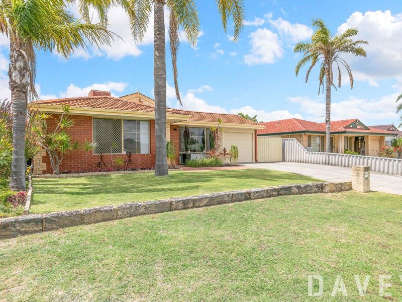 54 Frangipani Loop, Marangaroo