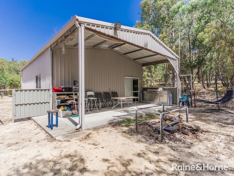 26 Amar Close, Herron