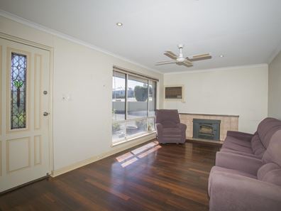 47 Phoenix Road, Spearwood WA 6163