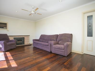 47 Phoenix Road, Spearwood WA 6163