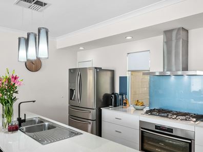 123 Guildford Road, Bassendean WA 6054