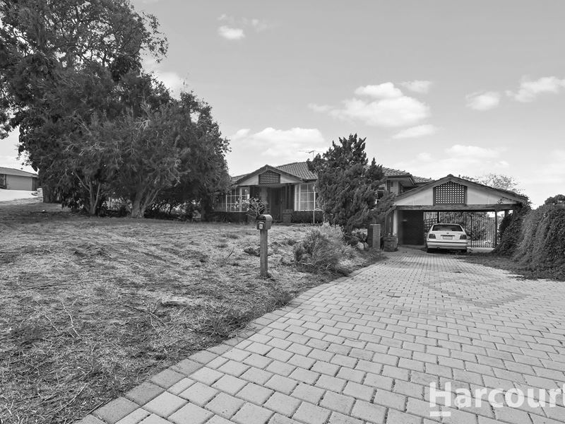 6 Coppercups Place, Halls Head WA 6210