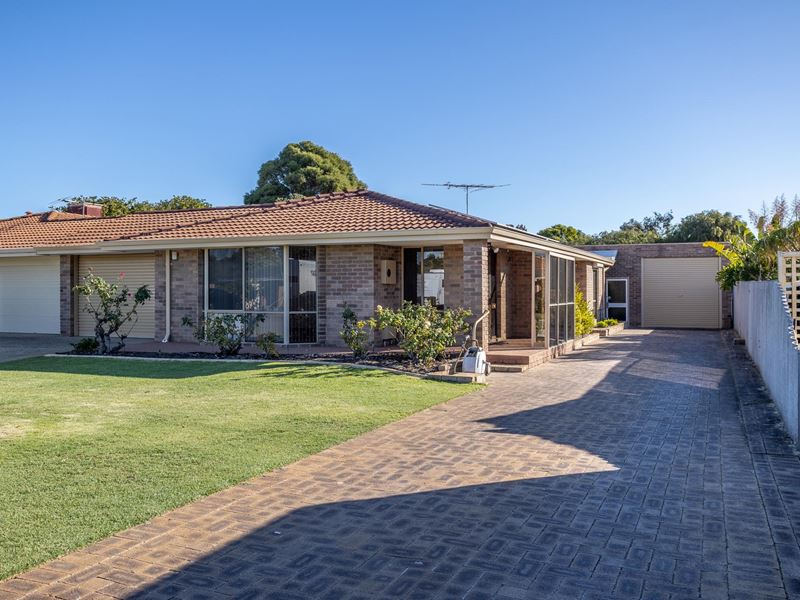 2B Rosella Court, Kingsley