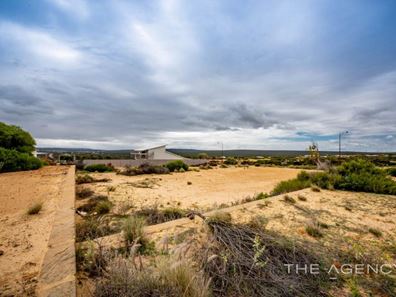 20 Centrolepis Circuit, Kalbarri WA 6536