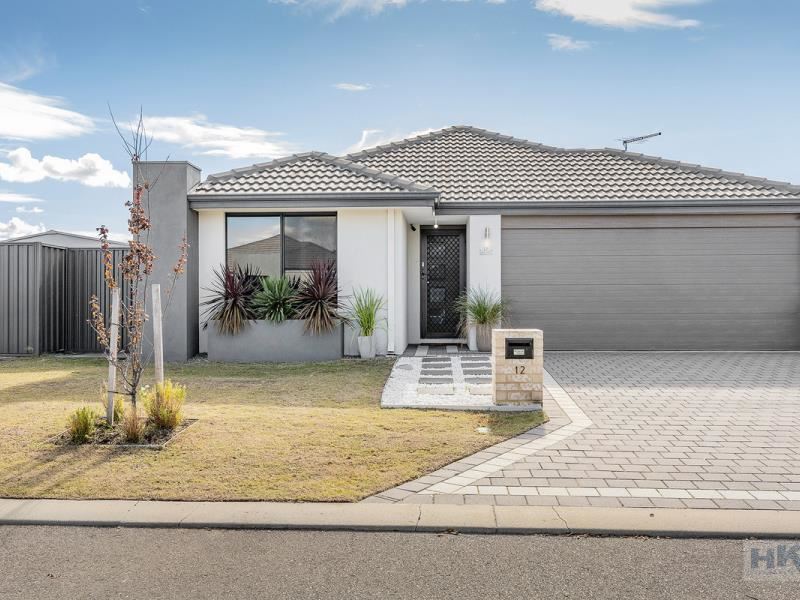 12 Topsham Way, Caversham