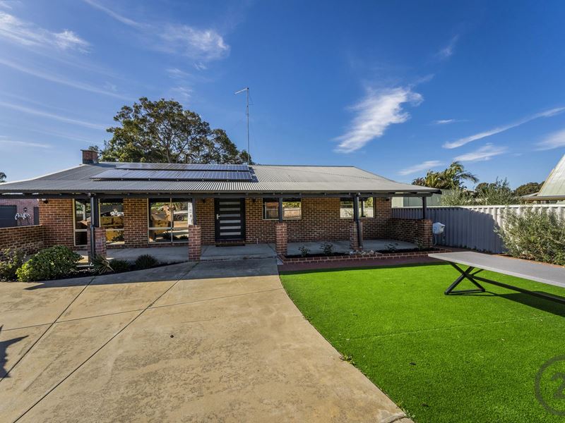 4 Raglan Close, Falcon WA 6210