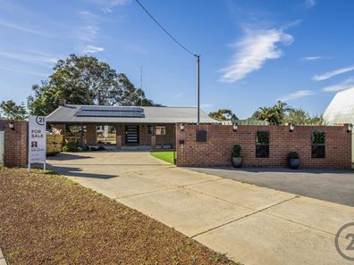4 Raglan Close, Falcon WA 6210