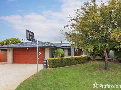 11 Macarthur Court, Willetton WA 6155