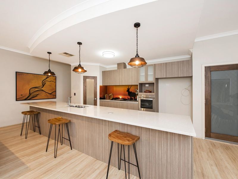 10 Alicante Mews, Secret Harbour