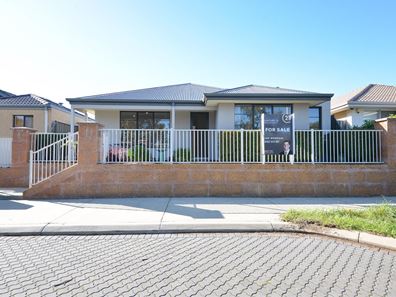 8 Salwood Loop, Banksia Grove WA 6031