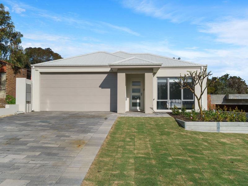 24 Glenorchy Crescent, Hamersley WA 6022