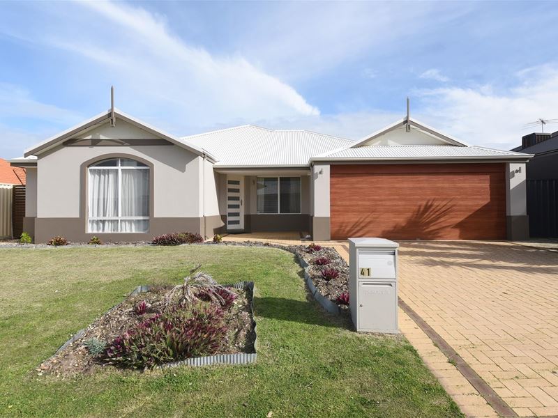 41 Kirkimbie Street, Carramar