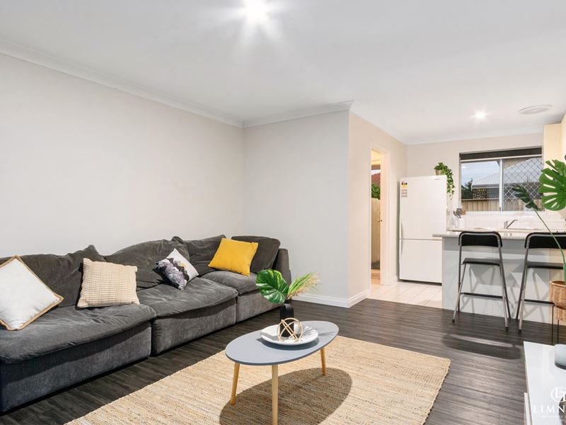 8/204 Royal  Street, Yokine