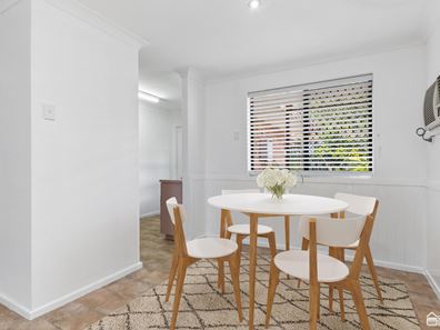 17 Seville Drive, Seville Grove WA 6112