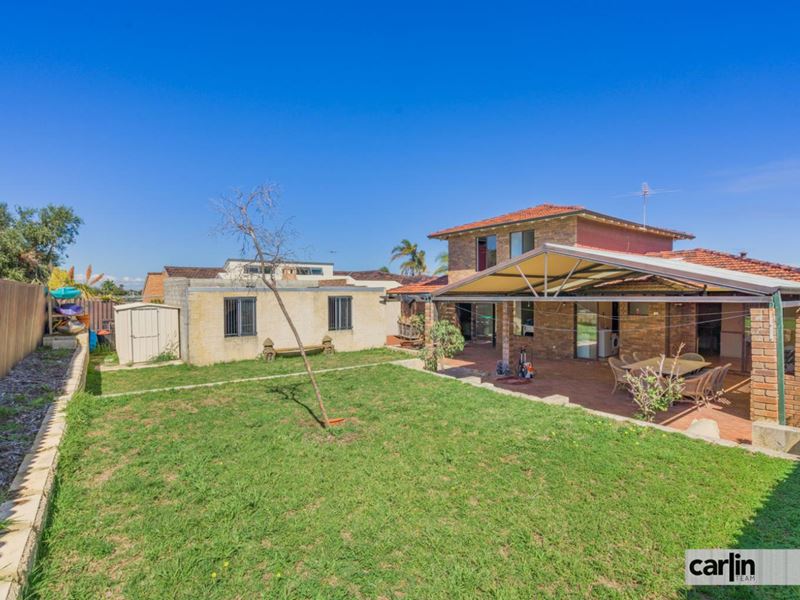 70 Marvell Avenue, Lake Coogee