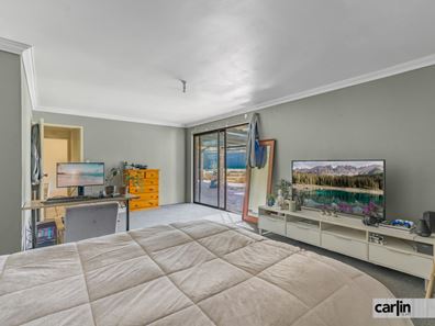 70 Marvell Avenue, Lake Coogee WA 6166