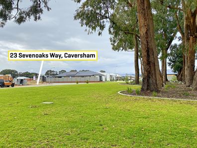 23 Sevenoaks Way, Caversham WA 6055