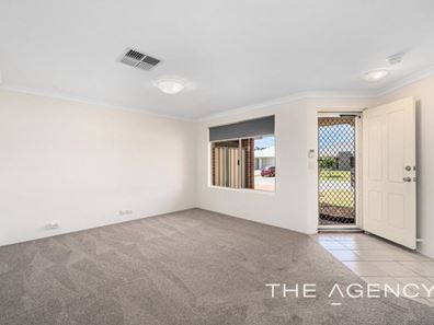 28 Fallon Place, Seville Grove WA 6112