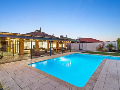 20 Excelsior Meander, Warnbro WA 6169