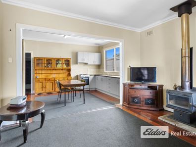 37 Simpson Street, Collie WA 6225