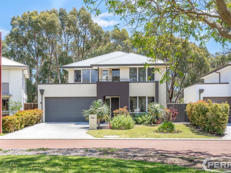 13 Tylney Loop, Meadow Springs