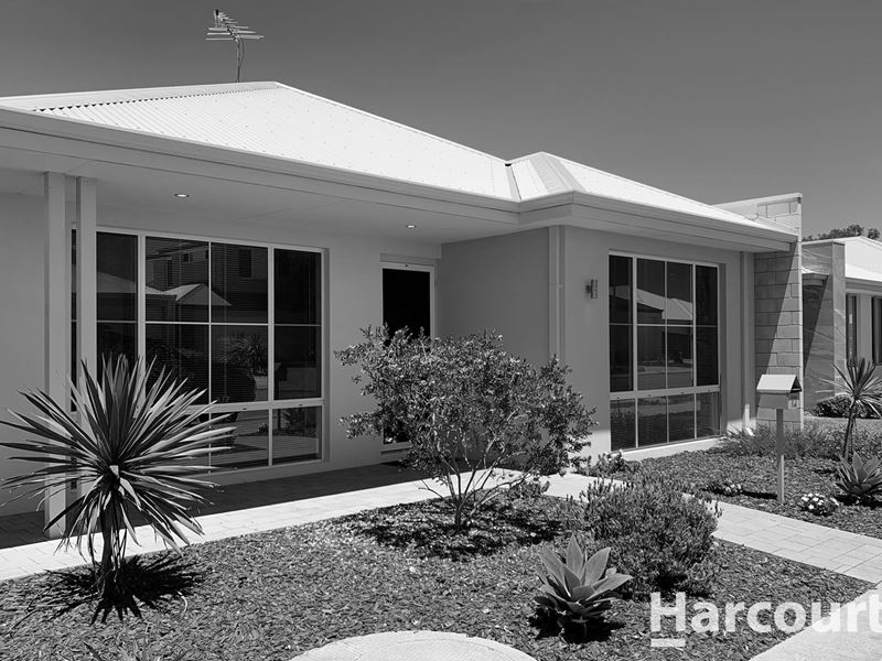 12 Silvereye Way, Erskine